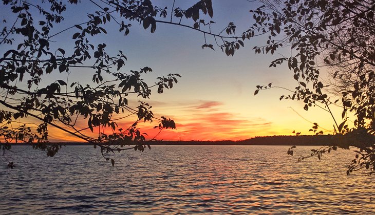 Lac Saratoga au coucher du soleil