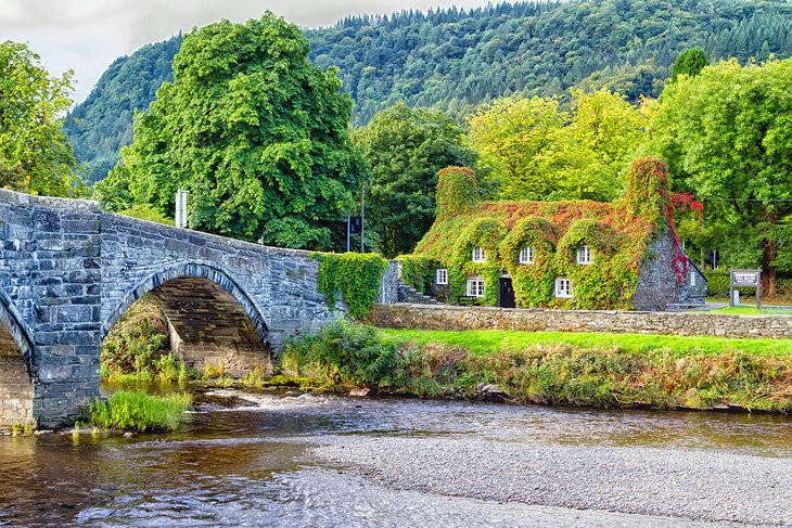 Pont Fawr bridge, Llanrwst