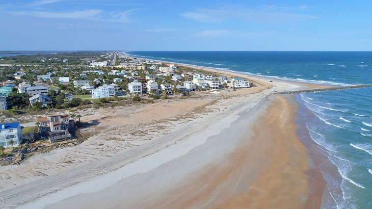 Vista aérea de la playa de Vilano
