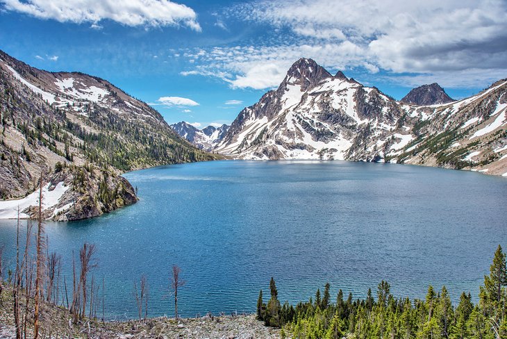 Sawtooth Lake