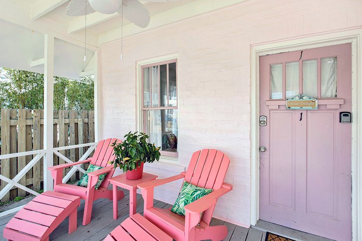Photo Source: 17th Street Inn