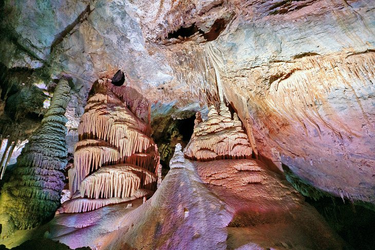 Paradise Room, Lewis and Clark Caverns