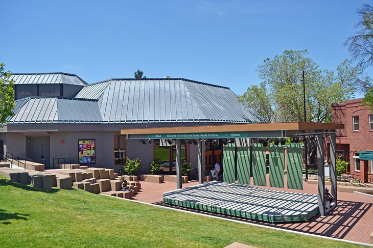 Oregon Shakespeare Festival Courtyard