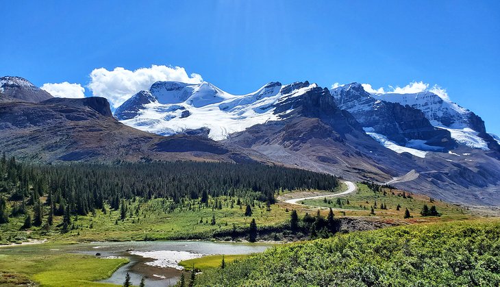 Icefields Parkway in Jasper National Park