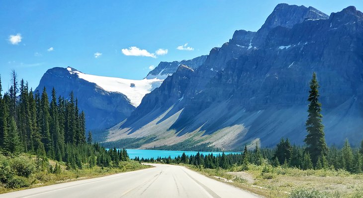Icefields Parkway and Bow Lake