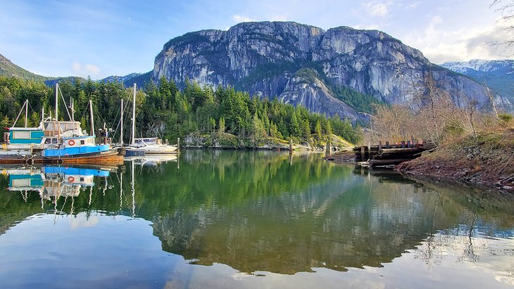 Squamish waterfront and Stawamus Chief