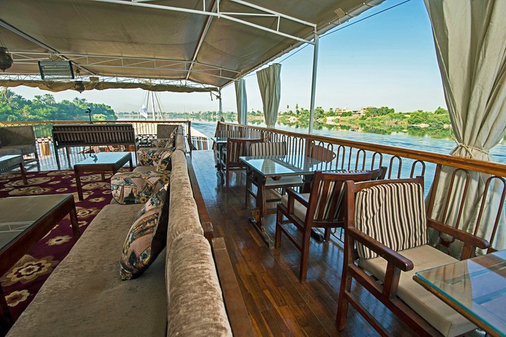 Nile Cruiser sundeck