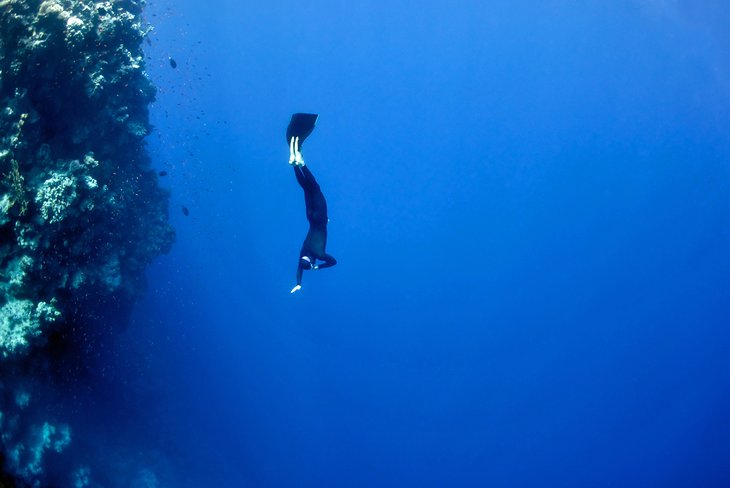 Free diver at the Blue Hole