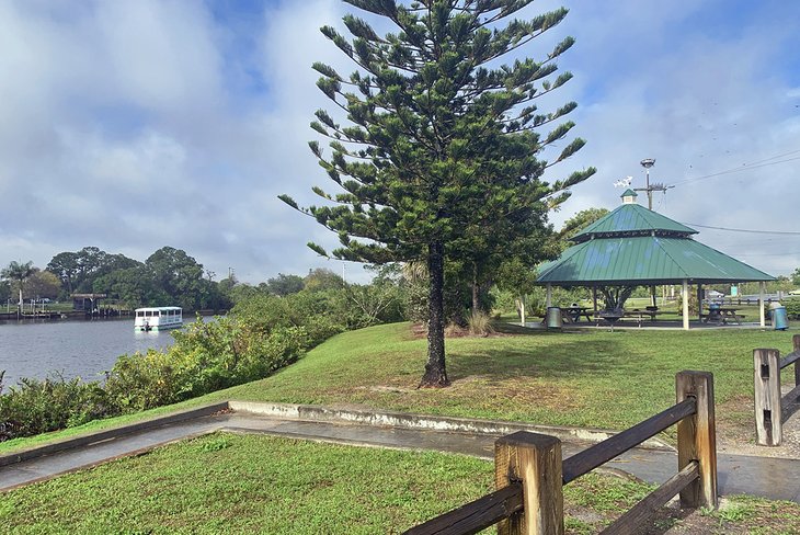 A picnic pavilion at River Park Marina