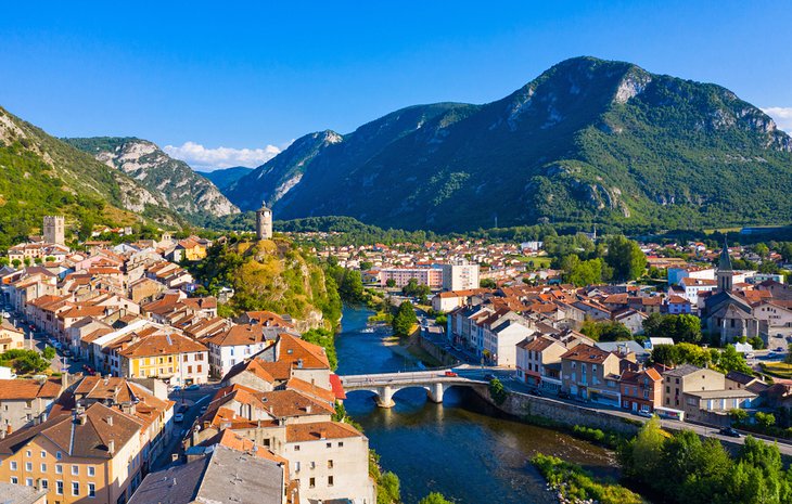 best french pyrenees towns to visit