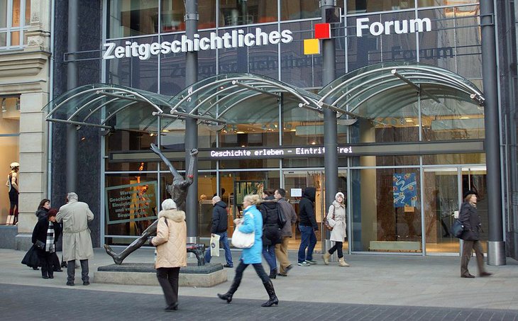 Forum of Contemporary History