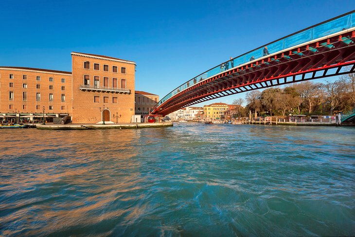 Let's Visit Must-See Destinations Along The Grand Canal In Venice - Part 3 - Ponte della Costituzione (Constitution Bridge)