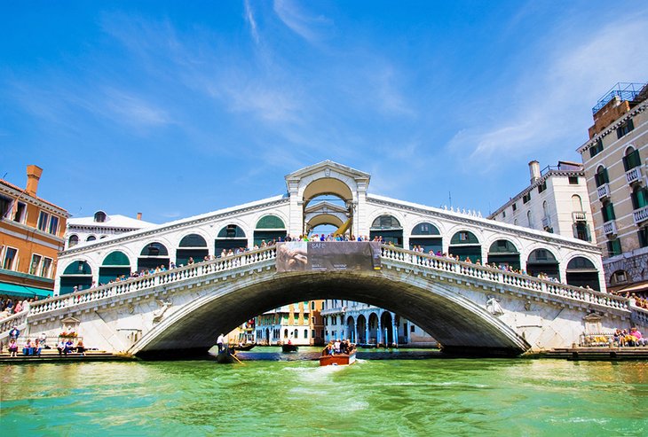 Ponte di Rialto (Rialto Bridge)