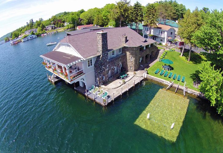 11 Top-Rated Resorts on Lake George, NY | PlanetWare