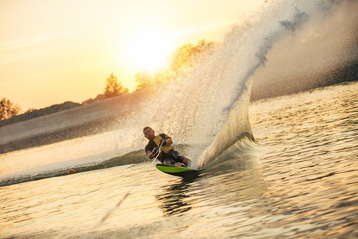 Waterskiing