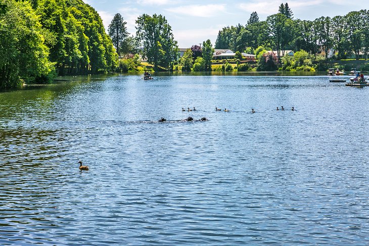 Waverly Lake Park