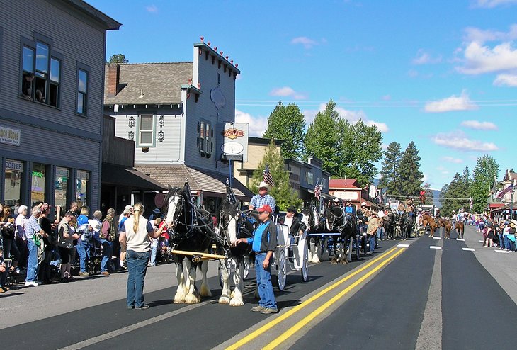 Sisters Rodeo Parade