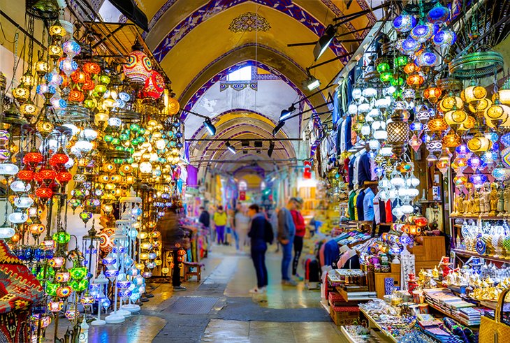 Lantern stores inside the Grand Bazaar