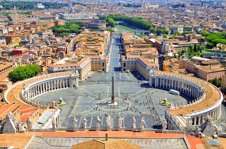 Aerial view of Piazza San Pietro (St. Peter's Square)