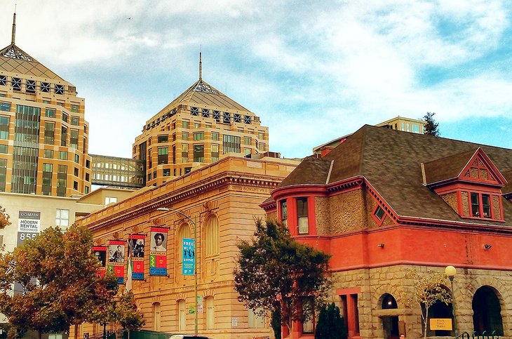 African American Museum and Library at Oakland