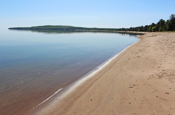 Calm day at the beach on Pancake Bay