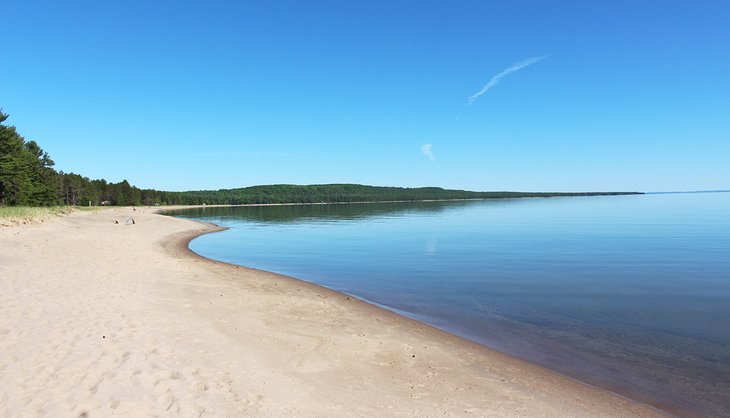 Hot day at Pancake Bay beach