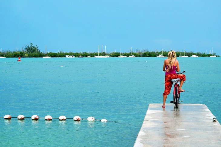 Ocean view from Simonton Street Beach, Key West