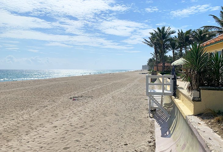 Private beach homes line the shores of Palm Beach