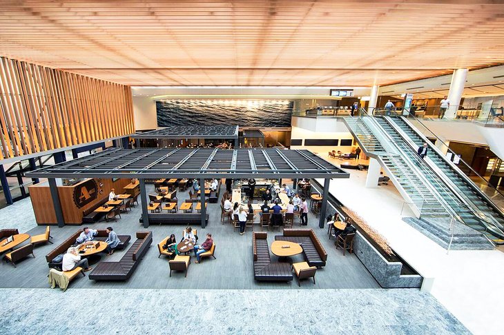 Photo Source: Hyatt Regency Chicago