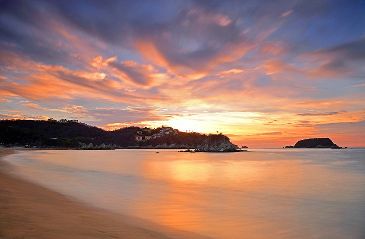 Sunrise at Playa Tangolunda