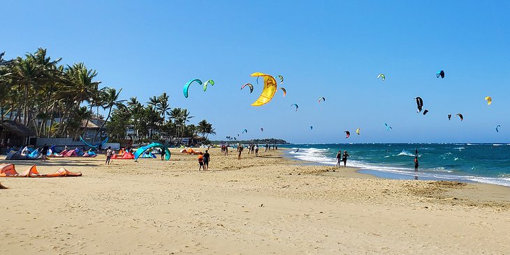 View of Kite Beach in front of Optimal and other kite schools