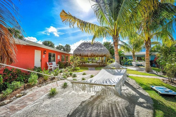 Photo Source: Siesta Key Beachside Villas