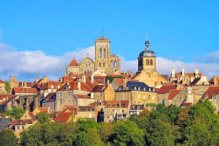 burgundy tourist attractions