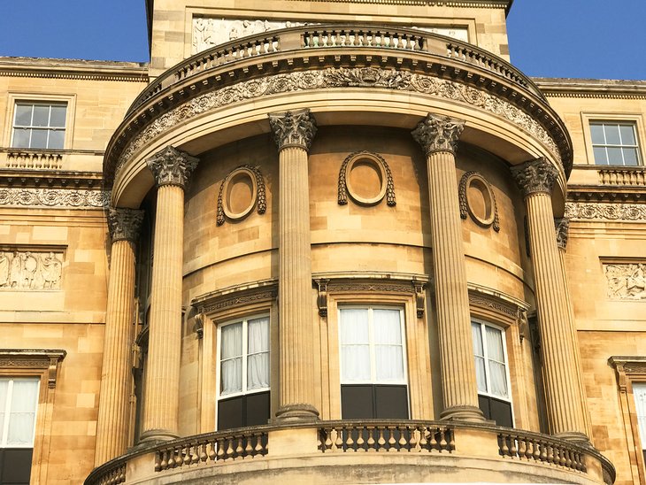 Exterior view of Buckingham Palace's State Rooms