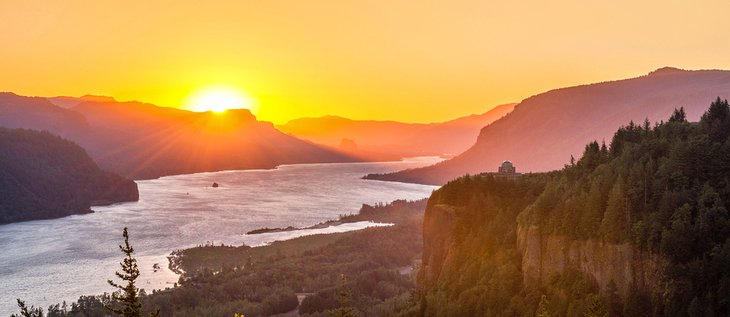 Sunrise on the Columbia River Gorge