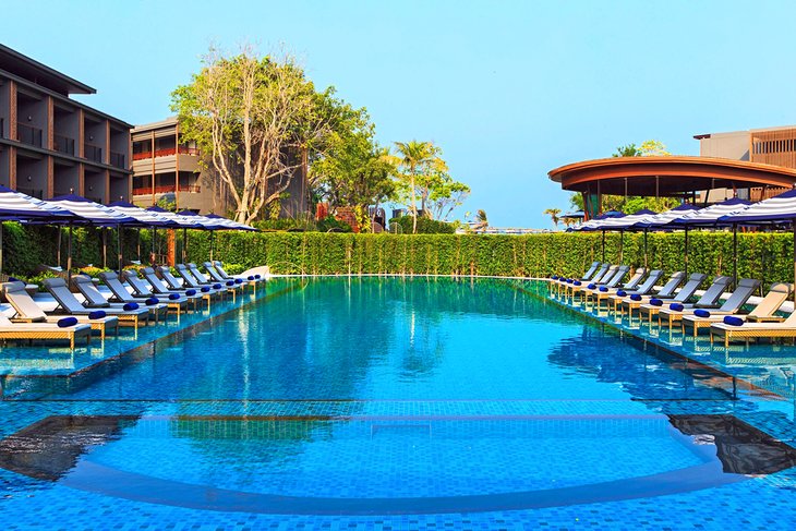 Photo Source: Hua Hin Marriott Resort & Spa
