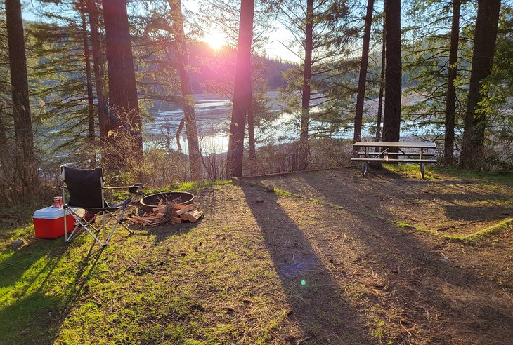 Camping at Hawleys Landing, Heyburn State Park