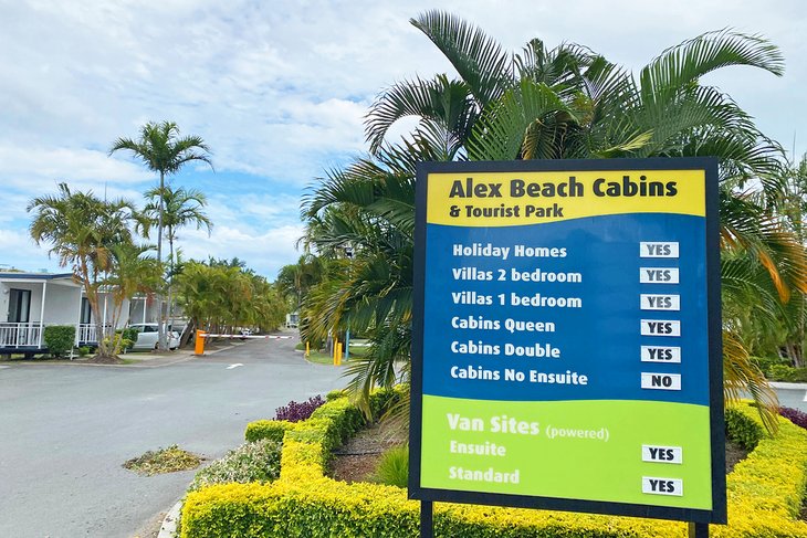 Alex Beach Cabins & Tourist Park