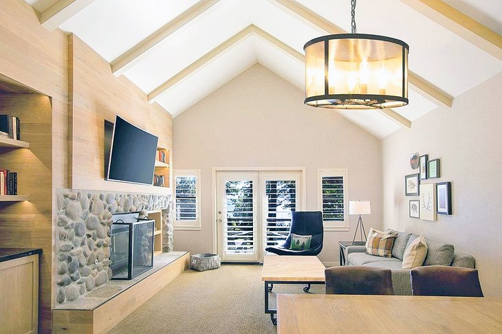 Photo Source: Hyatt Regency Lake Tahoe Resort, Spa and Casino