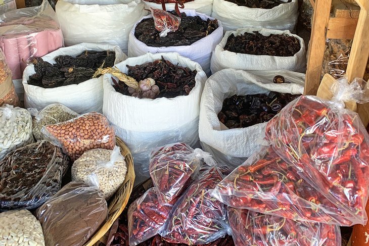 Chili peppers for sale in Puerto Escondido