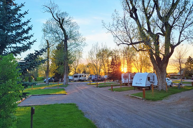 Bozeman Hot Springs Campground