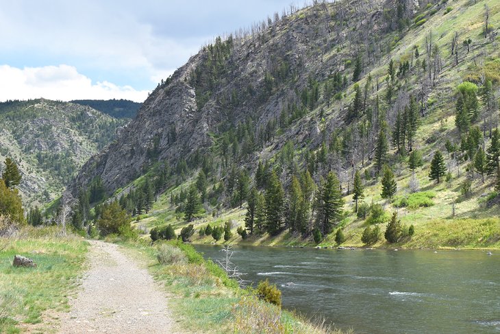 Bear Trap Canyon National Recreation Trail