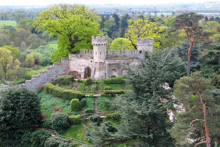Gardens at Warwick Castle