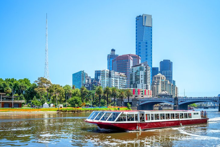 Cruise on the Yarra River