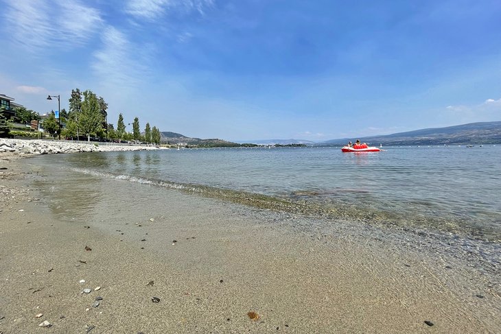 Willows Beach on Gellatly Bay