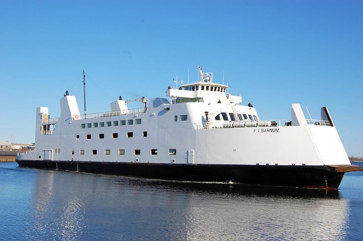 Bridgeport & Port Jefferson Steamboat Company ferry