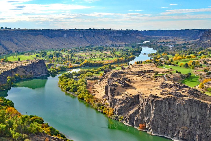 Snake River Canyon Trail