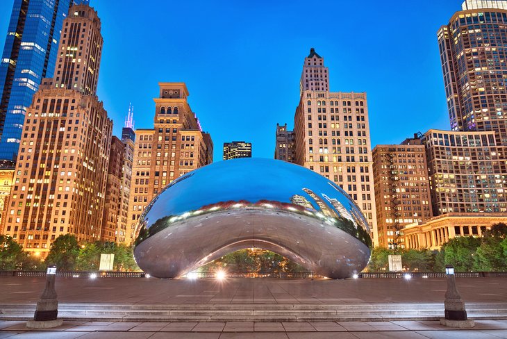 Cloud Gate (The Bean) at Millennium Park