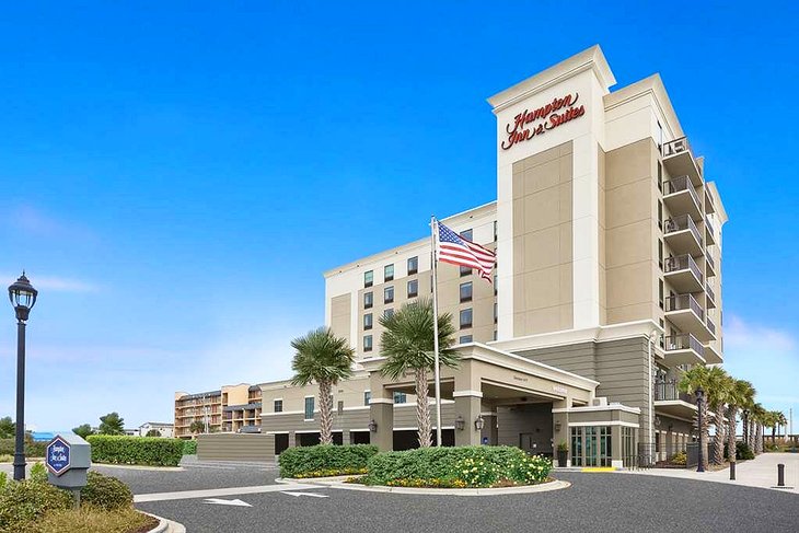 Photo Source: Hampton Inn & Suites Carolina Beach Oceanfront Hotel