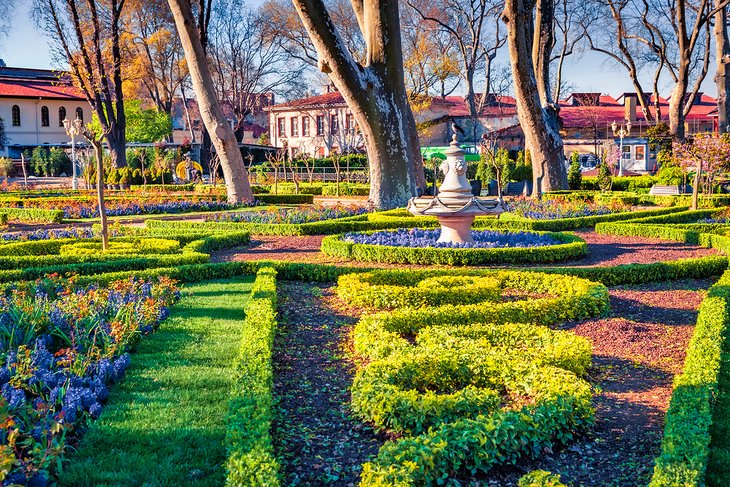 Manicured flowerbeds in Gülhane Park